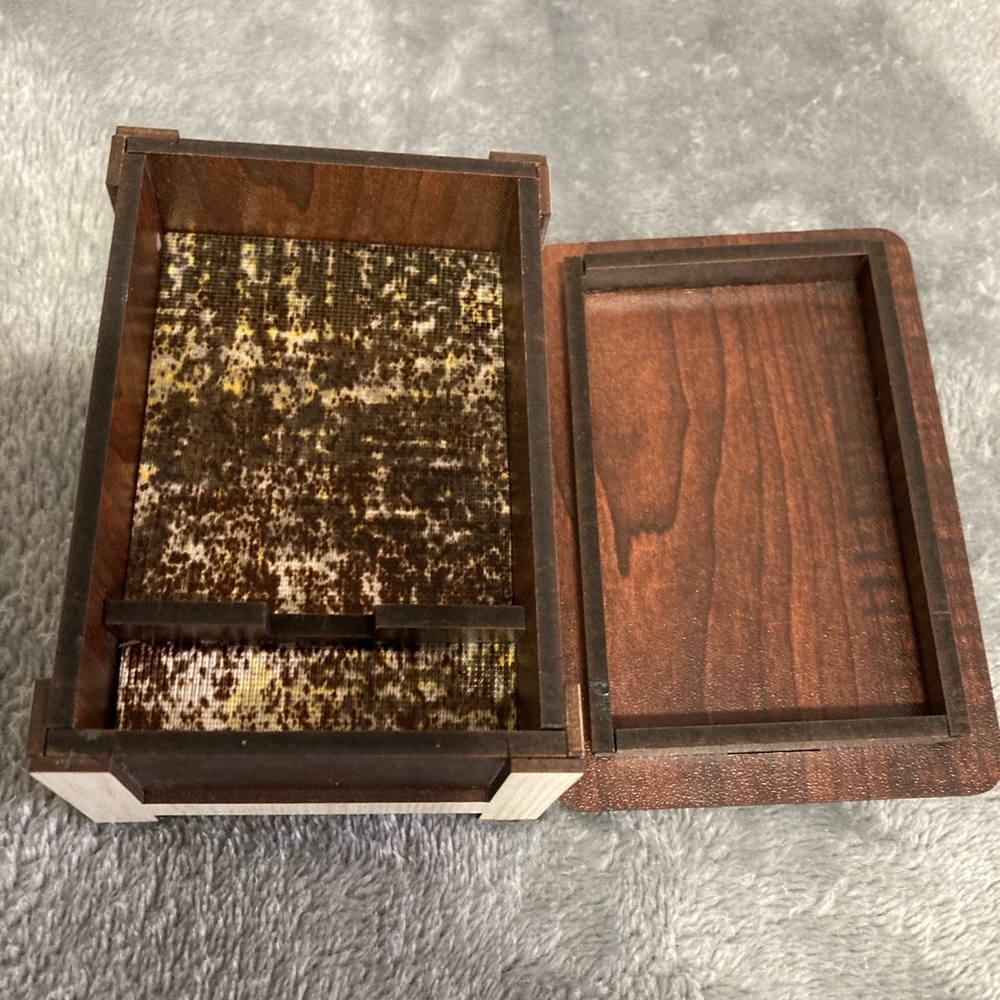 Compass & Keepsake Cross Box - Picture 5 of 13